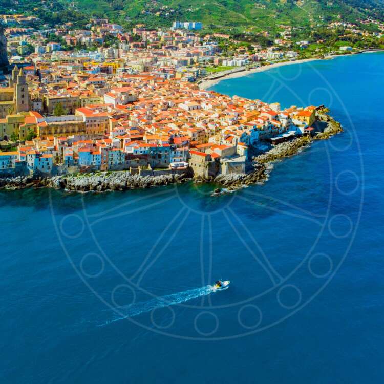 Air ,Cefalù
